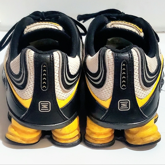 NIKE SHOX "LIVE STRONG" EDITION ATHLETIC SHOES. MENS Sz:10. GREAT CONDITION! - Picture 6 of 11